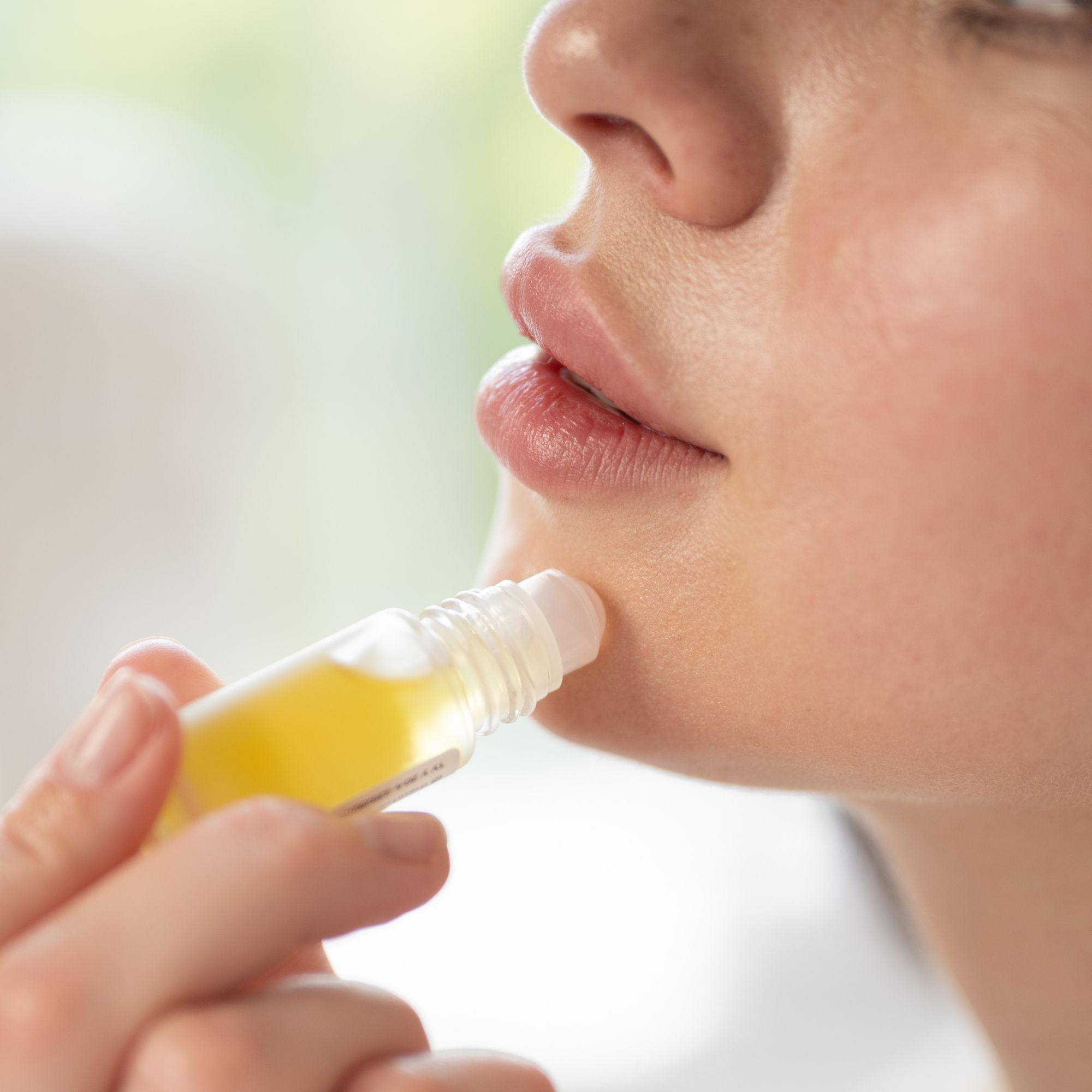 Ролер BLEMISH SPOT TREATMENT OIL* 5мл